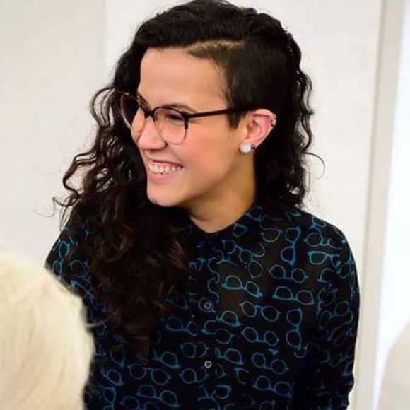 Meet your Posher, Shey - Picture 1 of 1